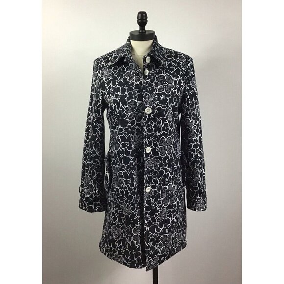 Anne Klein Jackets & Blazers - Anne Klein Women's Black/white floral jacket Size 4